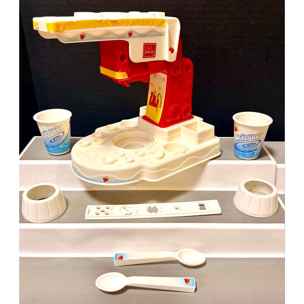 1997 Hasbro Play-Doh McDonald's McFlurry Maker replacement pieces